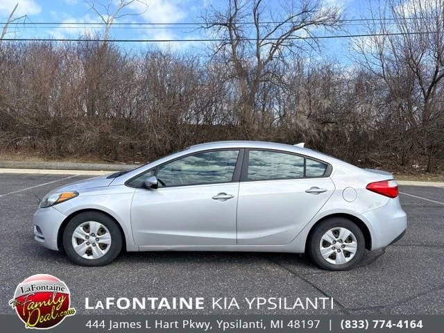 2015 Kia Forte - Image 2 of 14