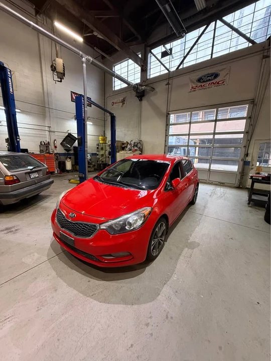 2015 Kia Forte - Image 2 of 15