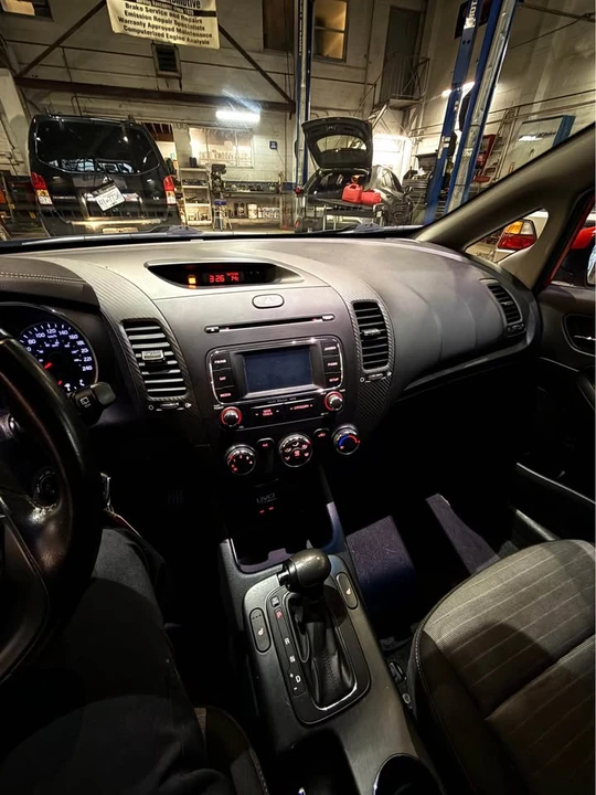 2015 Kia Forte - Image 15 of 15