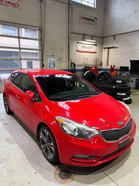 2015 Kia Forte - Image 3 of 16