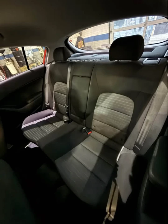 2015 Kia Forte - Image 14 of 16
