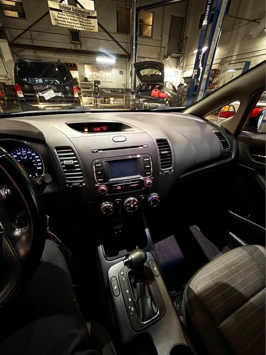 2015 Kia Forte - Image 14 of 15