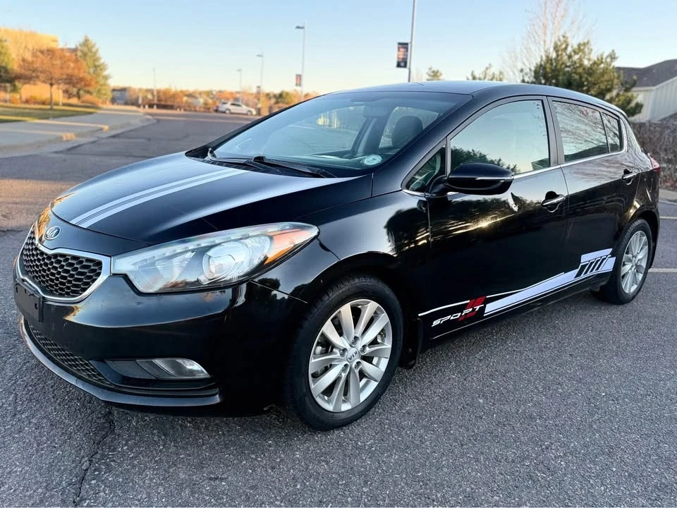 2015 Kia Forte - Image 2 of 12