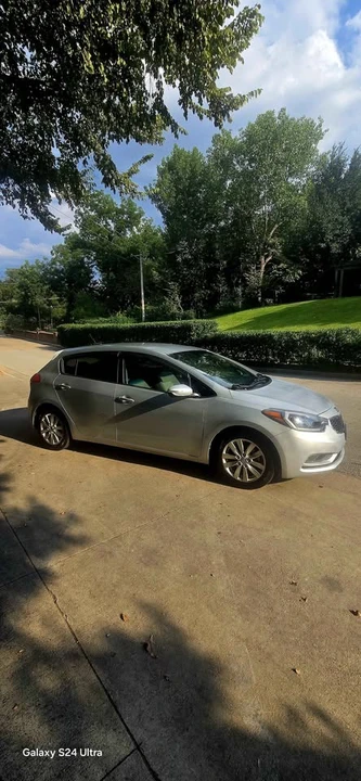 2015 Kia Forte - Image 2 of 20