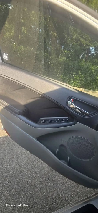 2015 Kia Forte - Image 18 of 20