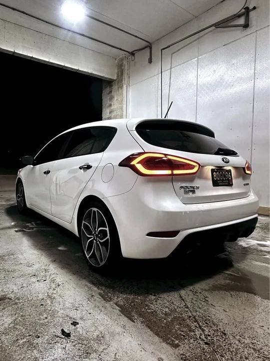 2015 Kia Forte - Image 4 of 14