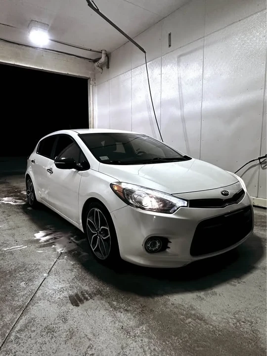 2015 Kia Forte - Image 7 of 14