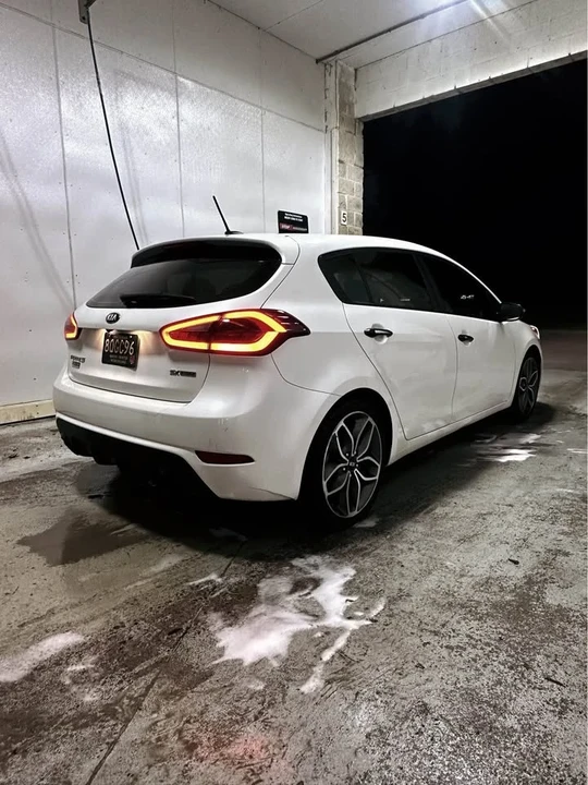 2015 Kia Forte - Image 6 of 14