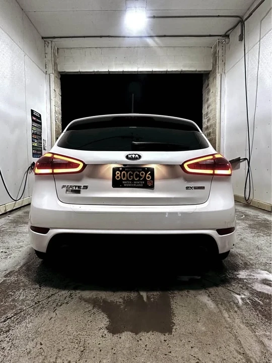 2015 Kia Forte - Image 5 of 14
