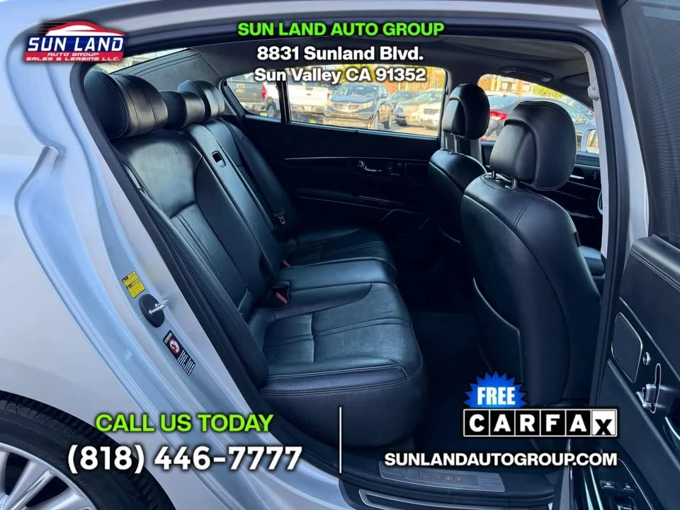 2015 Kia K900 - Image 15 of 18