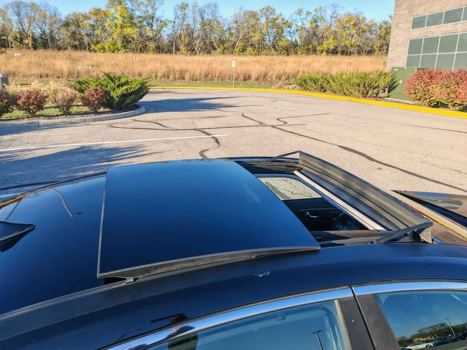 2015 Kia K900 - Image 5 of 20
