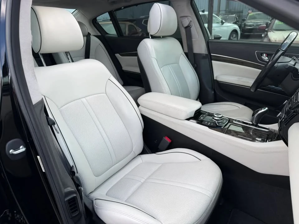 2015 Kia K900 - Image 8 of 17