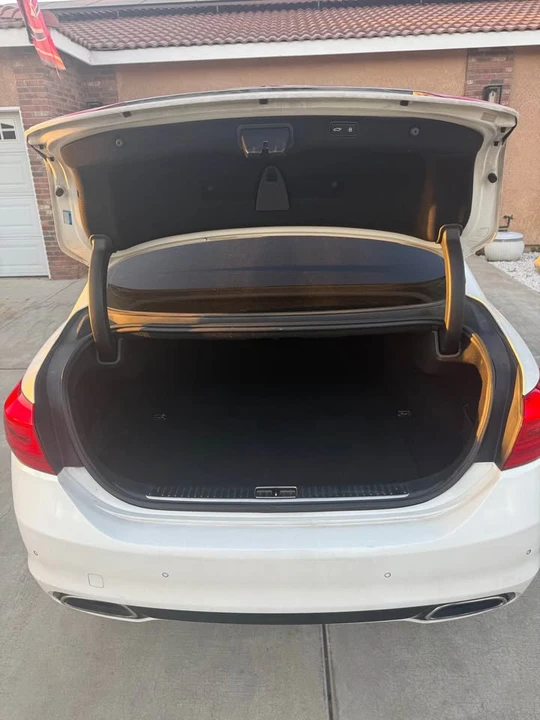 2015 Kia K900 - Image 12 of 12