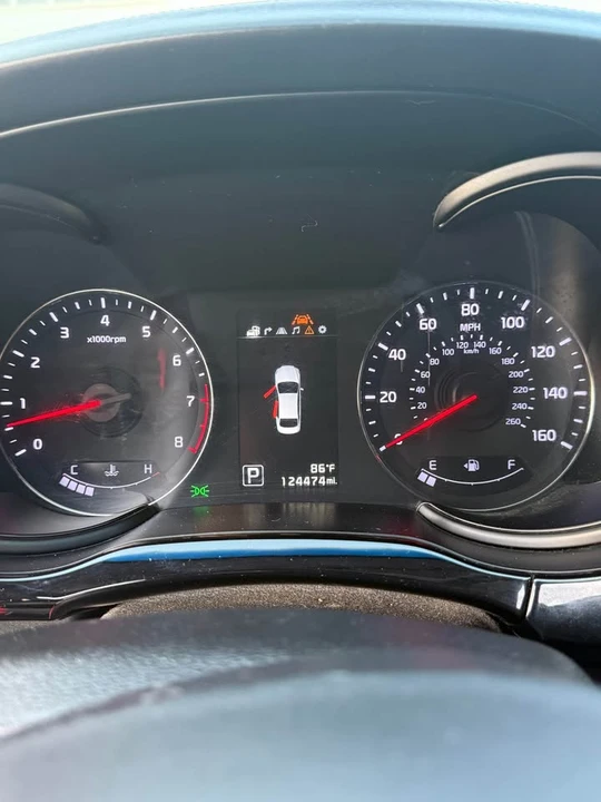 2015 Kia K900 - Image 6 of 12