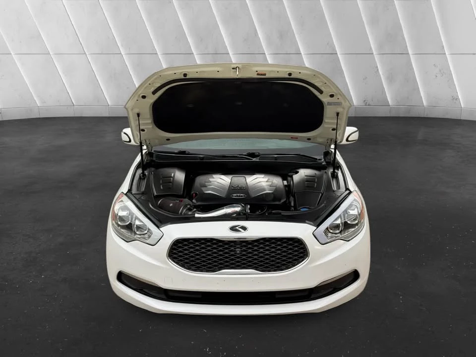 2015 Kia K900 - Image 9 of 20