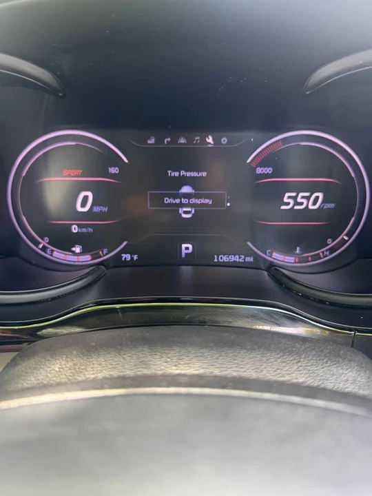 2015 Kia K900 - Image 11 of 20