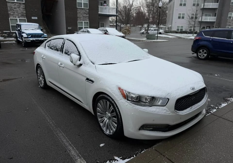 2015 Kia K900 - Image 4 of 10