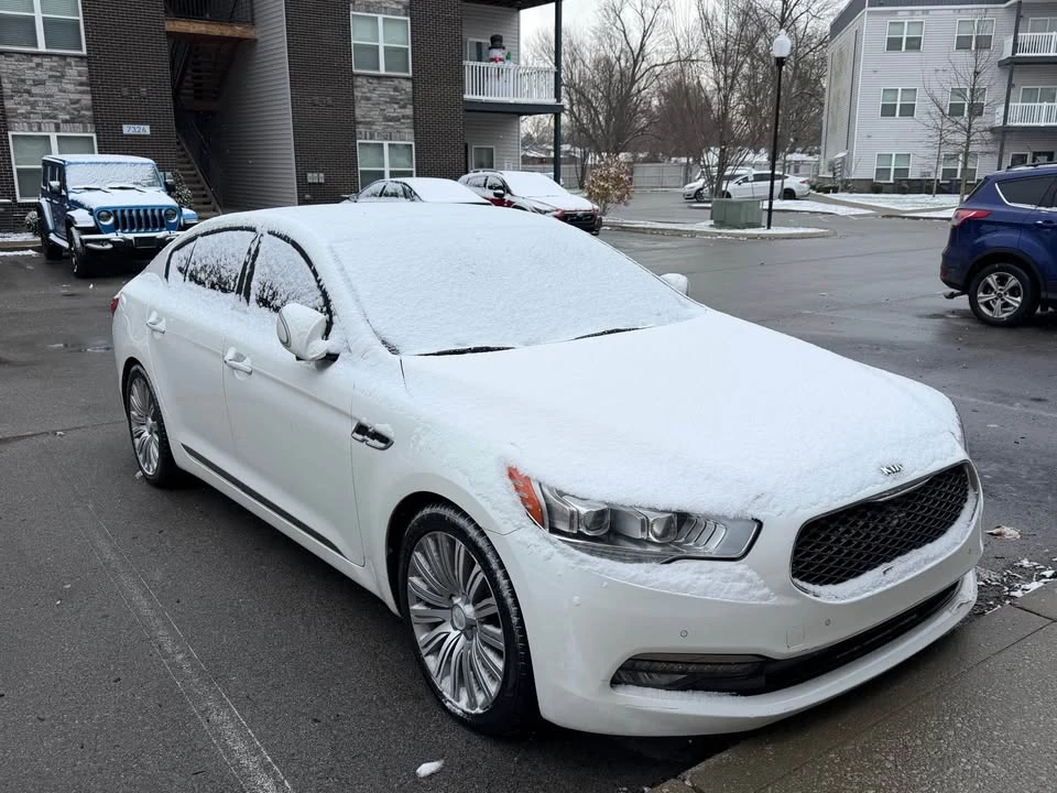 2015 Kia K900 - Image 8 of 10