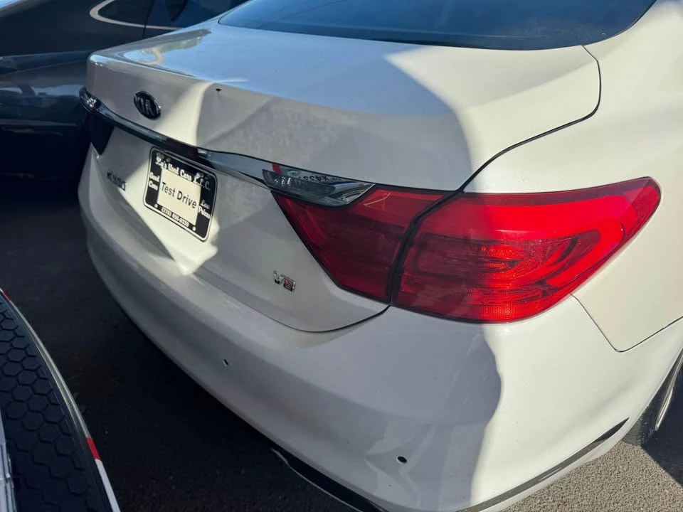 2015 Kia K900 - Image 3 of 5