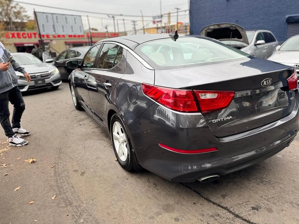 2015 Kia Optima/K5 - Image 8 of 11