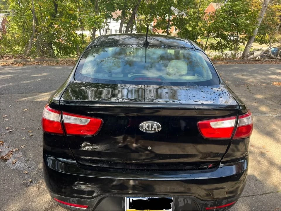 2015 Kia Rio - Image 4 of 8