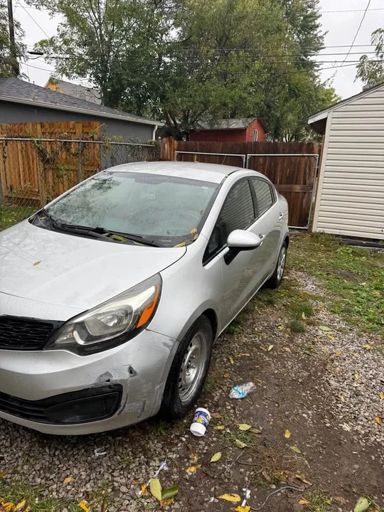 2015 Kia Rio - Image 6 of 13