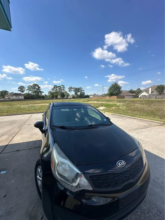 2015 Kia Rio - Image 6 of 12