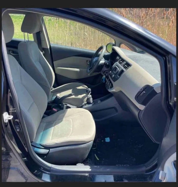 2015 Kia Rio - Image 6 of 6