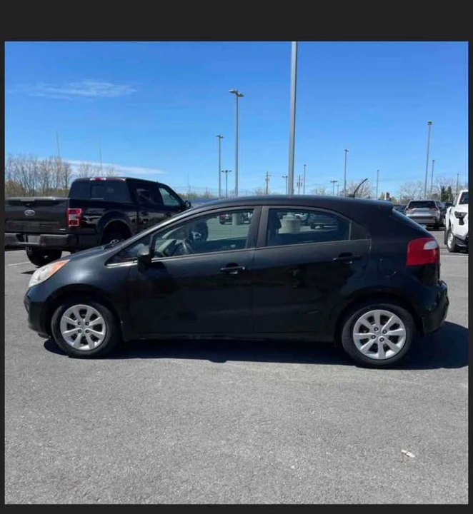 2015 Kia Rio - Image 2 of 6