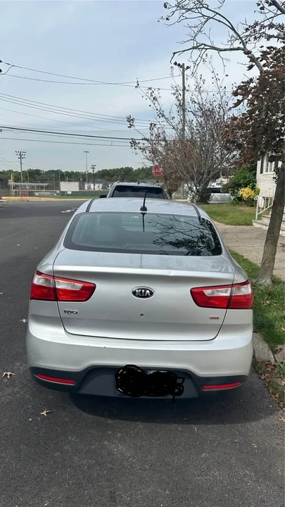 2015 Kia Rio - Image 4 of 5
