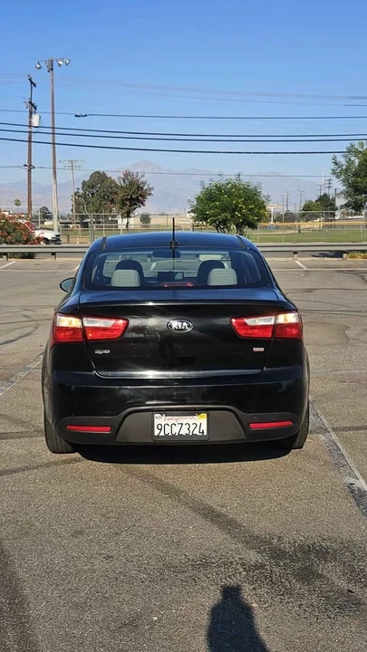2015 Kia Rio - Image 5 of 6