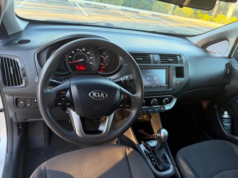 2015 Kia Rio - Image 7 of 14
