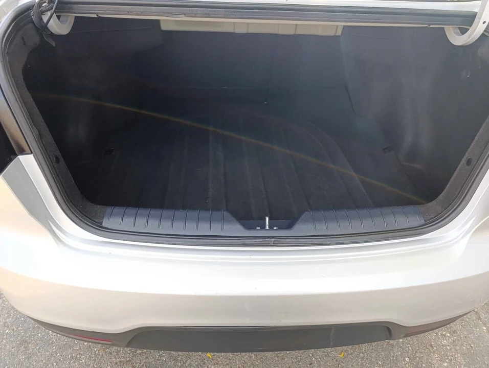 2015 Kia Rio - Image 9 of 14