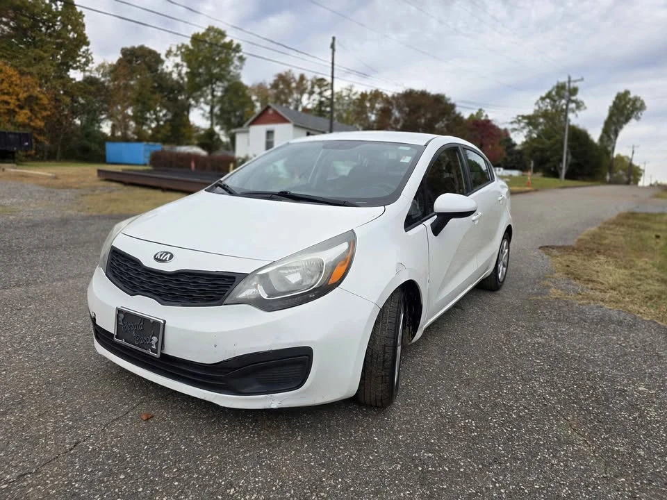 2015 Kia Rio - Image 18 of 18