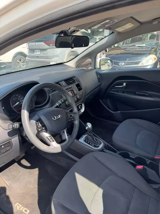 2015 Kia Rio - Image 6 of 15