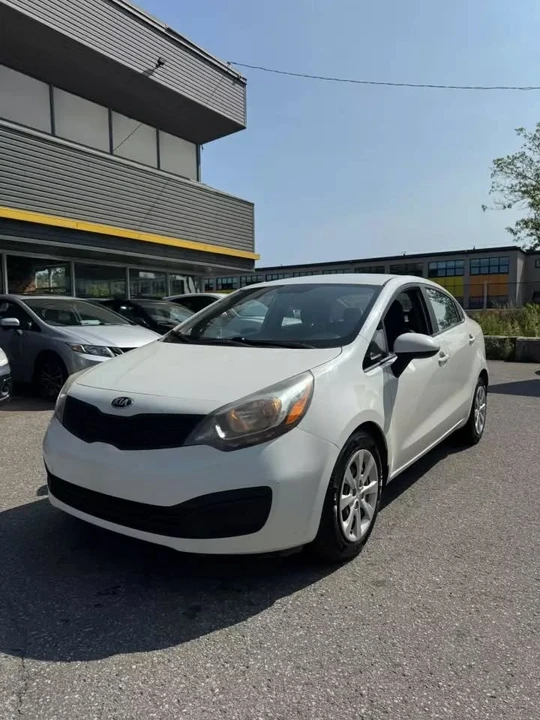 2015 Kia Rio - Image 2 of 15