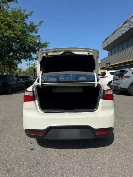 2015 Kia Rio - Image 15 of 15
