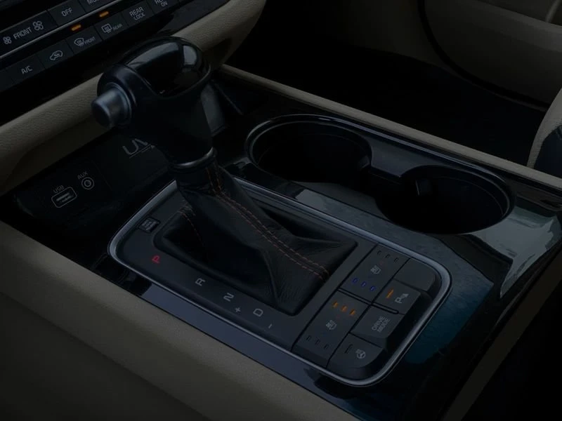 2015 Kia Carnival - Image 12 of 17