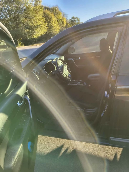 2015 Kia Sorento - Image 8 of 15