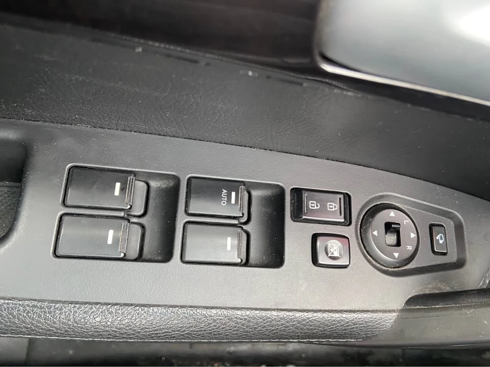 2015 Kia Sorento - Image 10 of 12