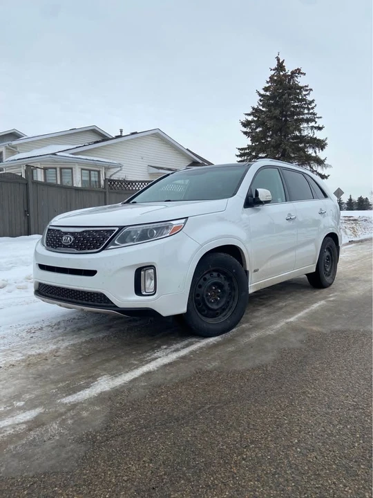 2015 Kia Sorento - Image 2 of 12