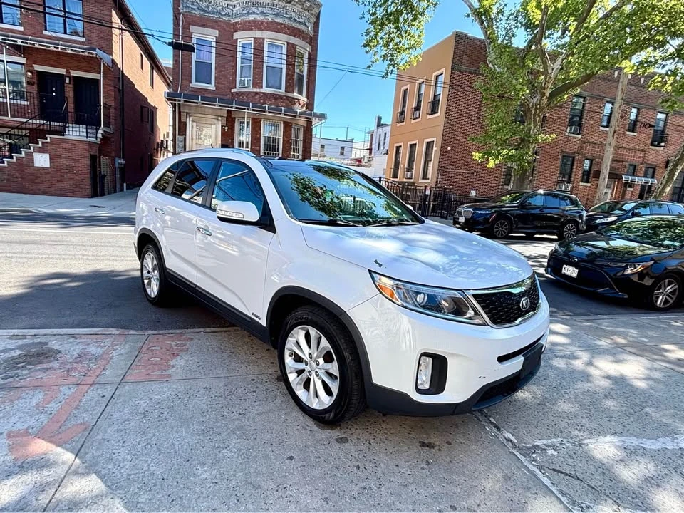 2015 Kia Sorento - Image 6 of 13