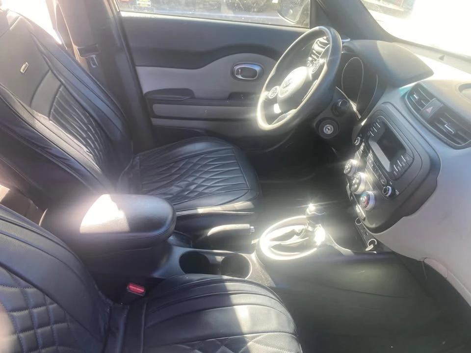 2015 Kia Soul - Image 12 of 12