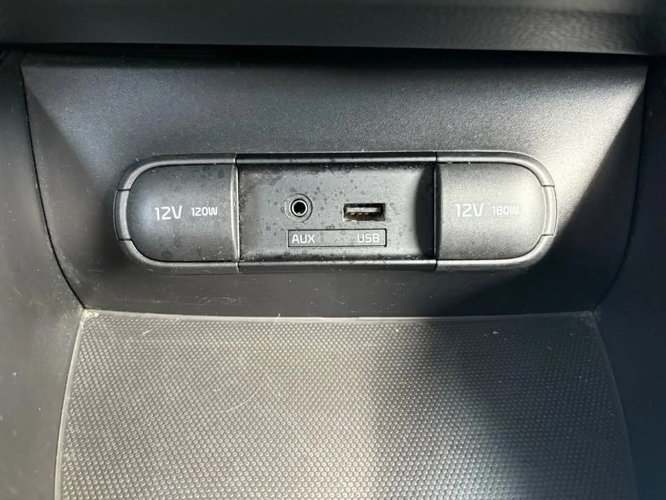 2015 Kia Soul - Image 17 of 20