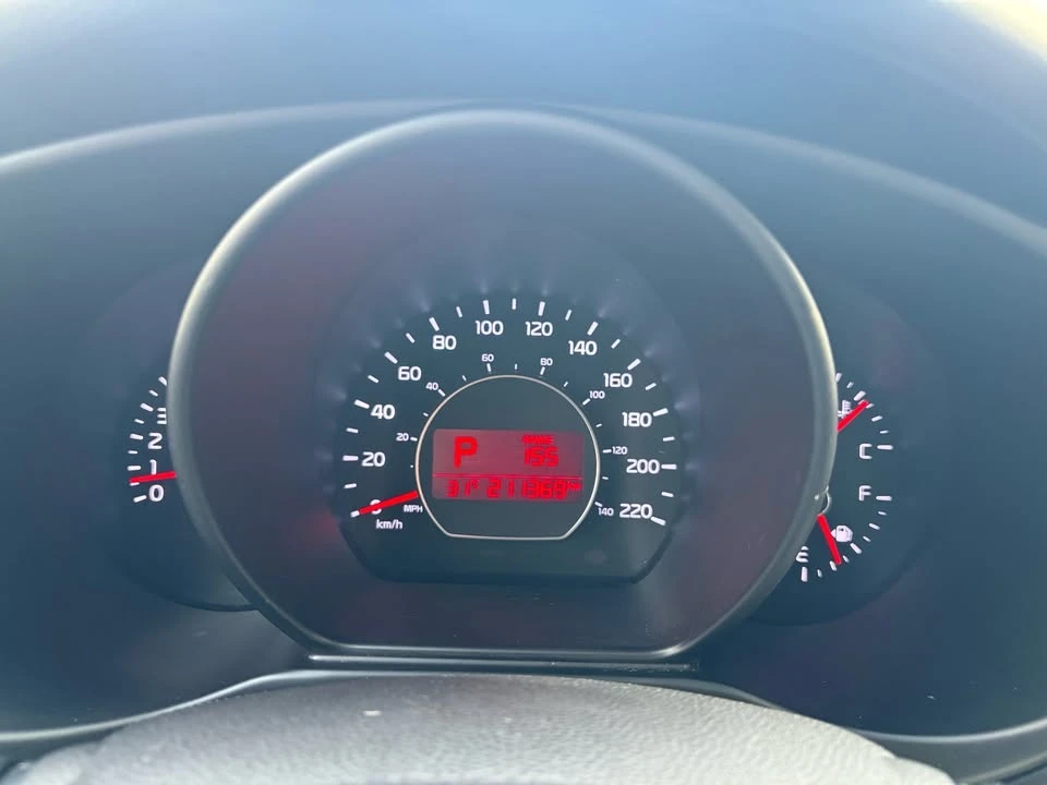 2015 Kia Soul - Image 14 of 20