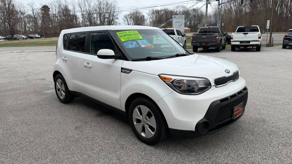 2015 Kia Soul - Image 4 of 20