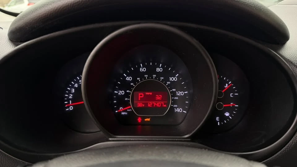 2015 Kia Soul - Image 16 of 20