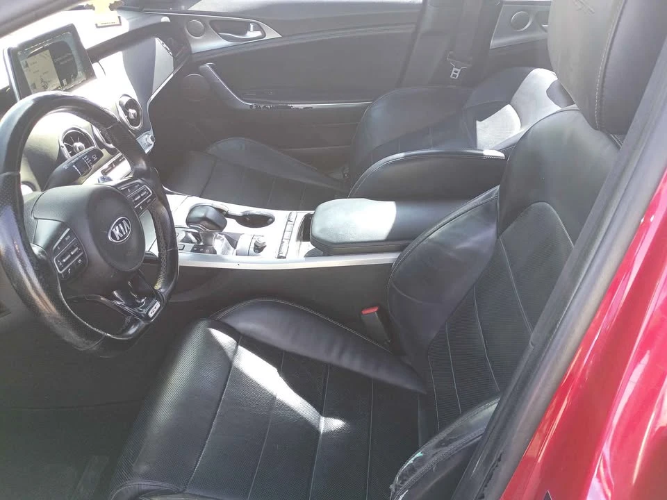 2015 Kia Stinger - Image 4 of 9
