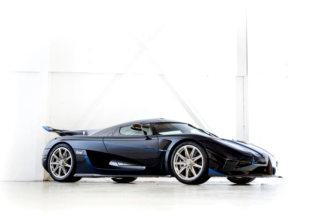2015 Koenigsegg Agera - Image 6 of 30