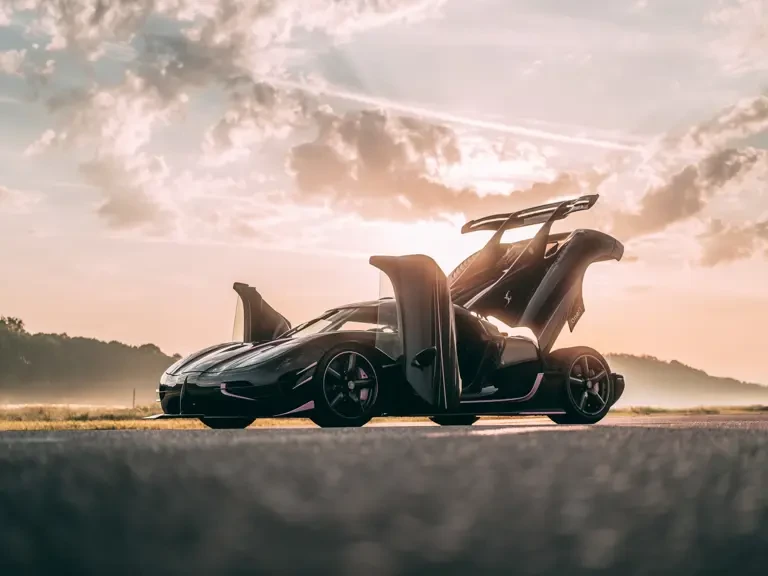 2015 Koenigsegg Agera - Image 17 of 31